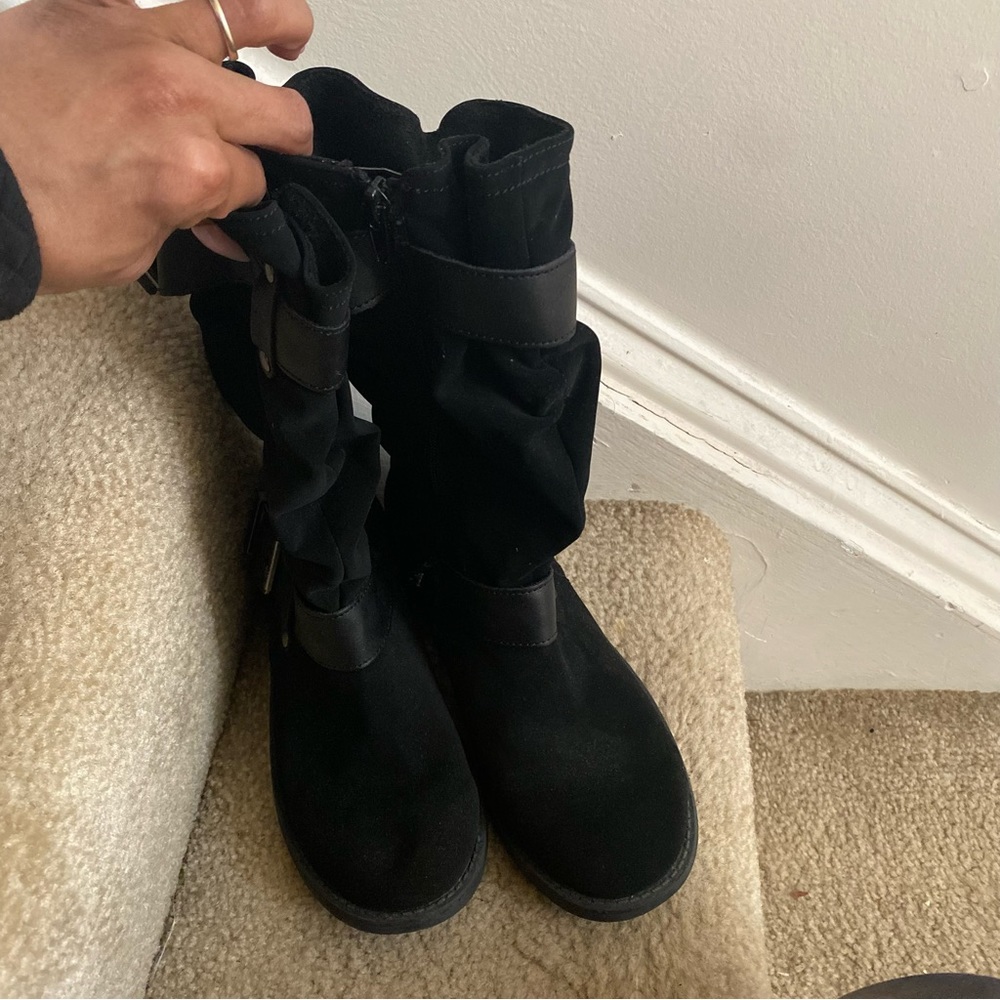 Suede boots black women Size 6
